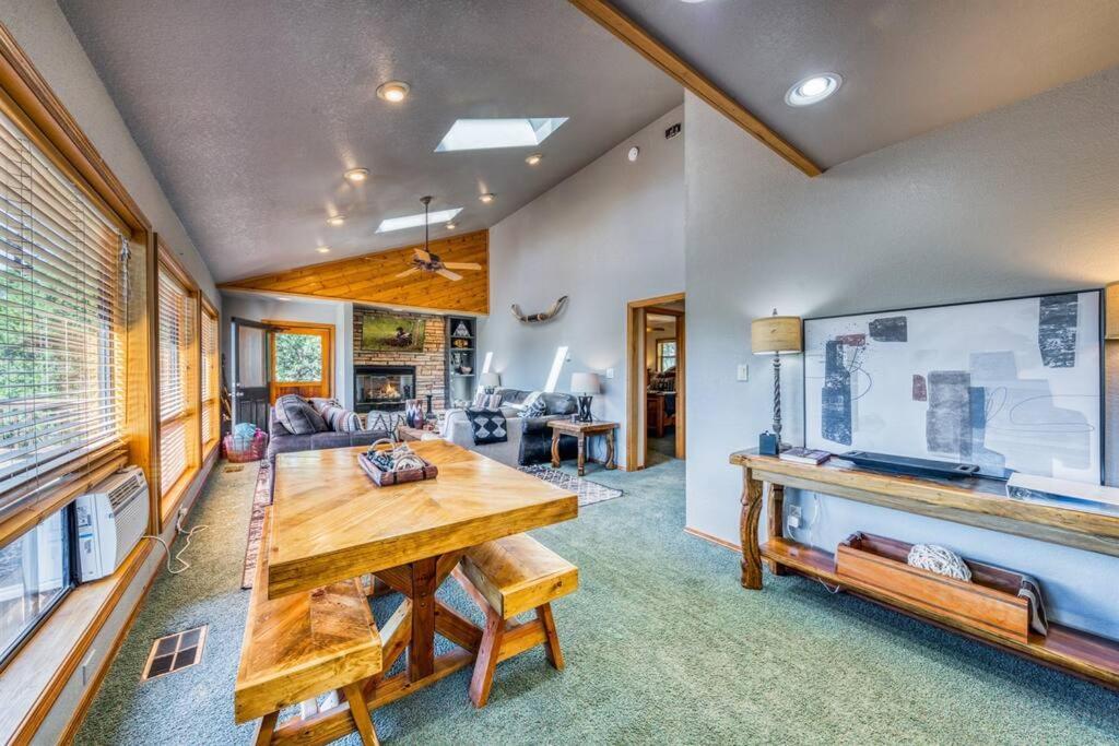 Perk Canyon Hidden Acres-Hot Tub-Gas Fireplace Ruidoso Exteriör bild